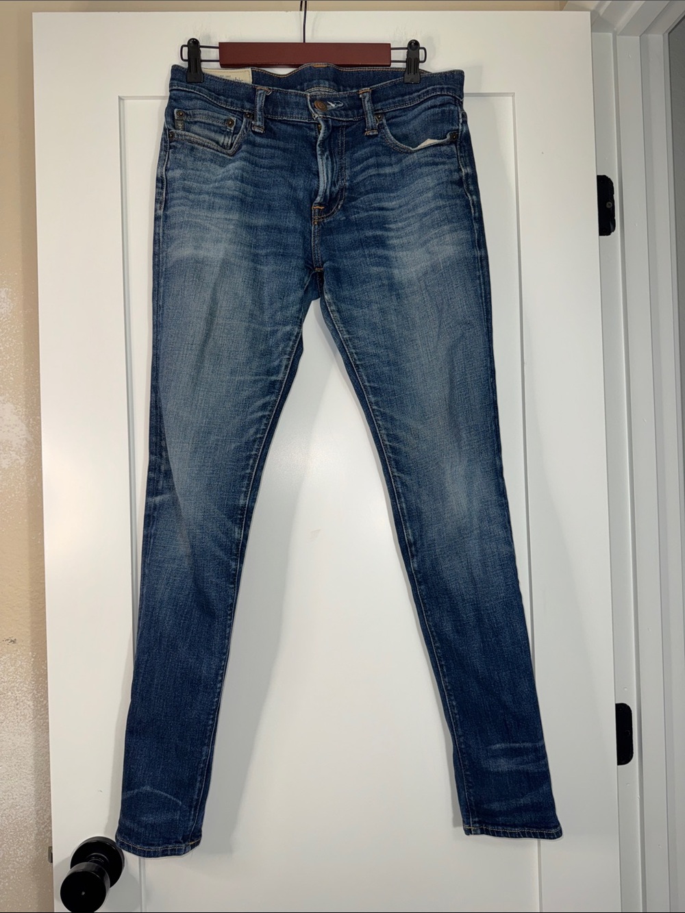 Abercrombie & Fitch Women’s Skinny Jeans in Washed Blue Sz 30x32 denim cotton